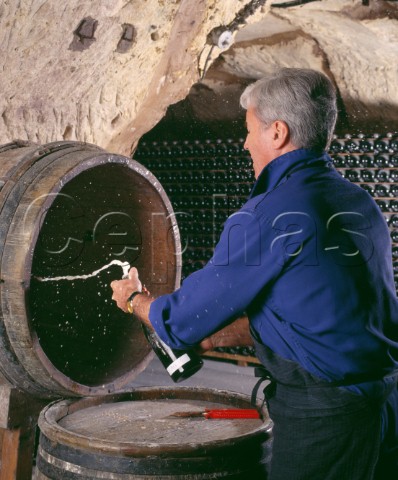 Jacques Pters died 2021 disgorging a bottle of 1953 Champagne Veuve Clicquot Ponsardin Reims Marne France