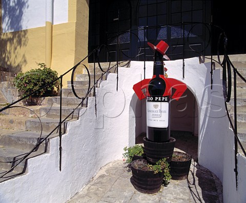 The To Pepe symbol in the grounds of the Gonzalez   Byass bodegas Jerez Andalucia Spain   Sherry