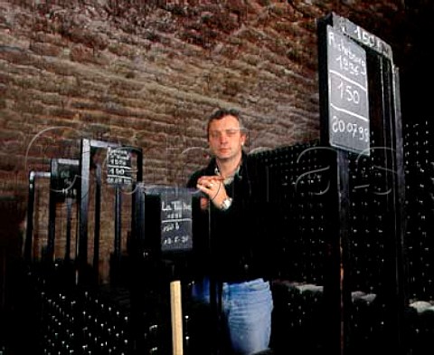 Henri Roch in the bottle ageing cellar at Domaine de   la RomaneConti   VosneRomane Cte dOr France