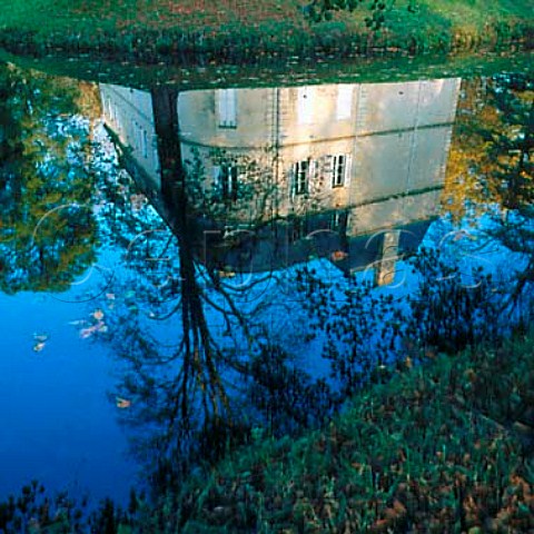 Chteau Citran  reflection  Avensan Gironde France     Mdoc Cru Bourgeois Suprieur