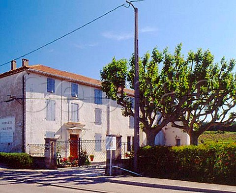 Premises of Paul Avrils Clos des Papes  ChteauneufduPape Vaucluse France