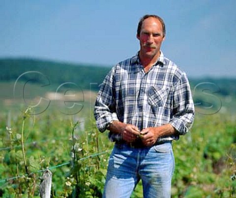 Michel Gros in his Clos des Ras vineyard   VosneRomane Cte dOr France