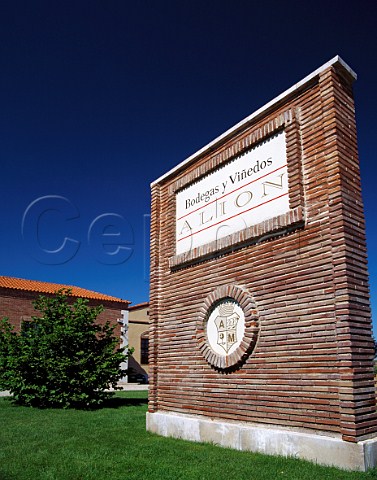 Bodegas Alin  owned by Bodegas Vega Sicilia  Peafiel Castilla y Len Spain   Ribera del Duero