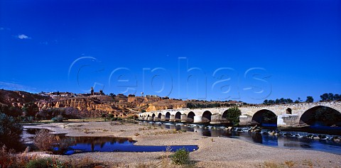 Roman bridge over the Duero River below the ancient wine town of Toro Castilla y Len Spain  DO Toro