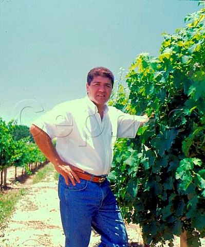 Jose Luis Mounier winemaker of Bodegas Etchart   Cafayate Salta province Argentina