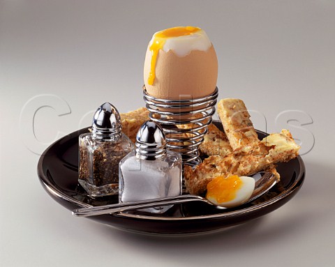 Soft boiled egg with toast soldiers