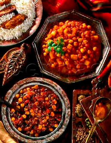 Pulses Chickpea curries with dry chicken curry and  rice