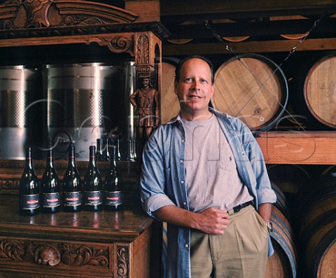 Ron Kaplan owner of Panther Creek Cellars with five of his Pinot Noirs    McMinnville Oregon USA  Willamette Valley AVA