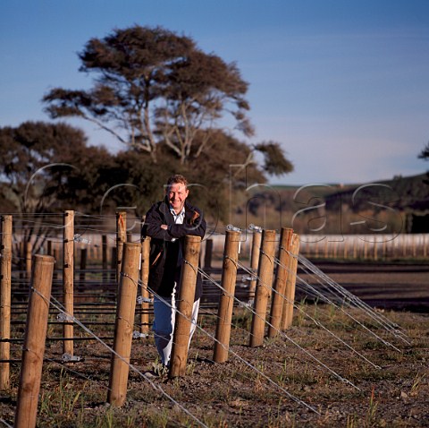 Steve Smith of Craggy Range Vineyards   Waimarama New Zealand     Hawkes Bay  Gimblett Gravels