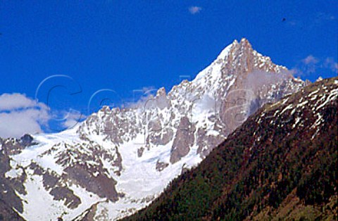 Aiguille du Dru above Chamonix  HauteSavoie France   RhneAlpes