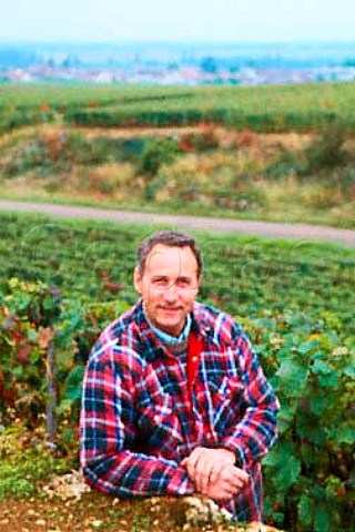 Etienne Grivot of Domaine Jean Grivot   in Aux Brules vineyard VosneRomane   Cte dOr France