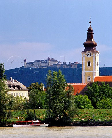 Church at Mautern on the River Danube with   Gttweig Abbey in the distance Austria      Wachau  Kremstal