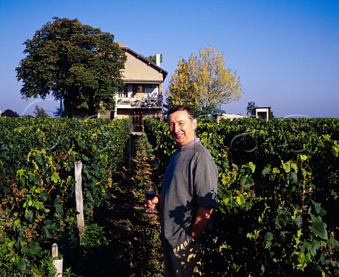 Jacques Thienpont in vineyard of   Chteau Le Pin Pomerol Gironde France    Pomerol  Bordeaux