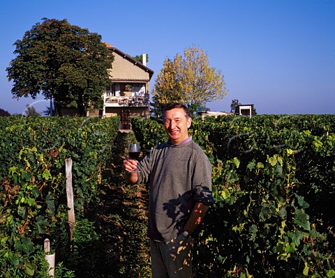 Jacques Thienpont in vineyard of   Chteau Le Pin Pomerol Gironde France    Pomerol  Bordeaux