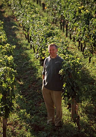 Jacques Thienpont in vineyard at   Chteau Le Pin Pomerol Gironde France   Pomerol  Bordeaux