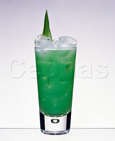 Cocktail Blue Heaven  Glass Highball