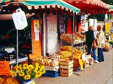 Autumn Small shop selling local seasonal produce   Meckenheim Pfalz Germany