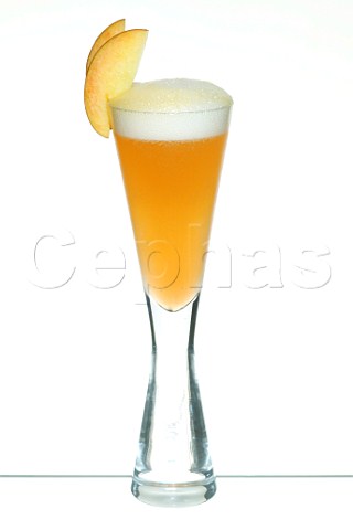 Cocktail Bellini   Glass Flute