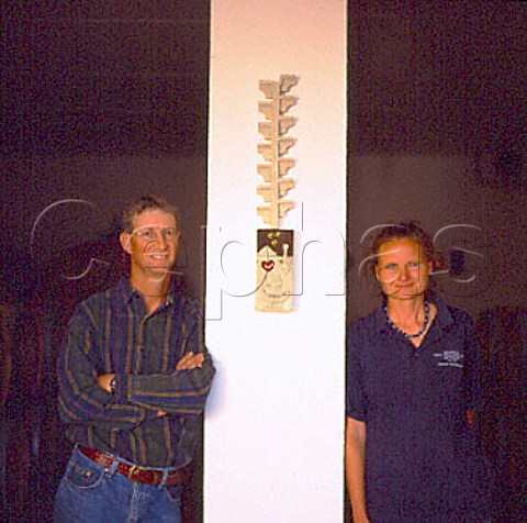 Bruce and AnnaBarbara Helliwell of Unison Vineyard   in the Gimblett Gravels region Hastings   New Zealand   Hawkes Bay