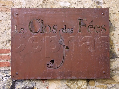 Sign outside Le Clos des Fes Vingrau   PyrnesOrientales France    Ctes du Roussillon