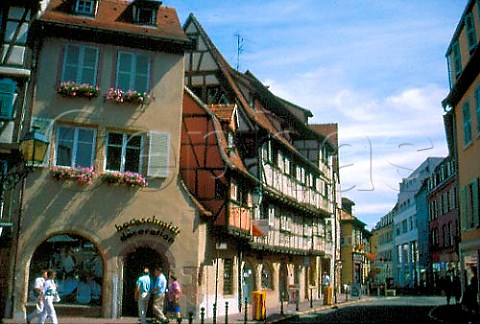 Rue Fleurent shopping area in the old   quarter of Colmar HautRhin France   Alsace