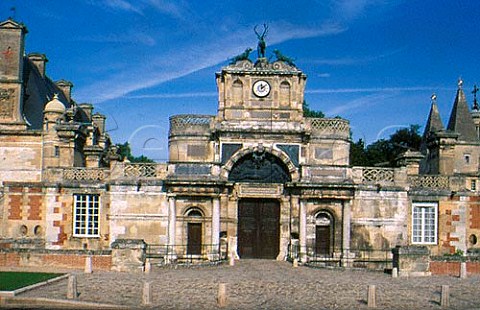 Main gate to Anet Chteau   EureetLoire Centre France