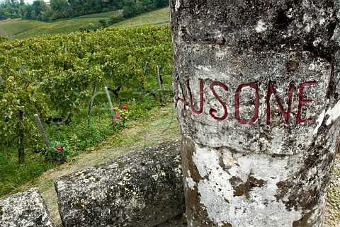 Weathered stone pillar in vineyard of Chteau   Ausone Stmilion Gironde France Saintmilion    Bordeaux