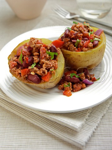 Jacket potato with chilli con carne