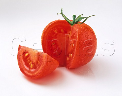 Cut tomato
