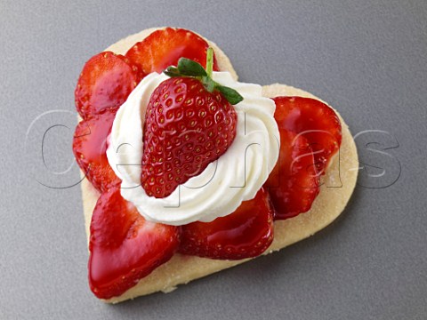 Valentine strawberry shortcake