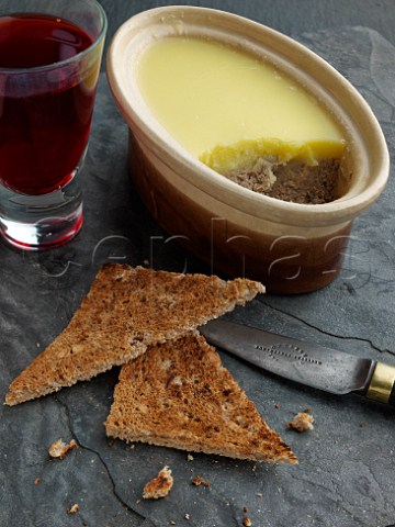 Chicken liver pate with toast and wine