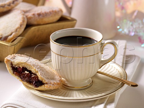 Christmas Mince pies and coffee