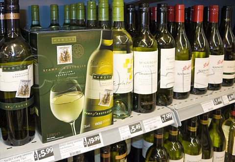Hardys baginbox semillon chardonnay wine on sale in an English supermarket