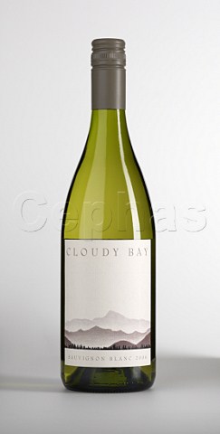 Bottle of 2006 Cloudy Bay Sauvignon Blanc Marlborough New Zealand