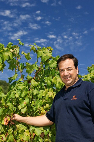 Nicolas Bizzarri head of winemaking team at Luis Felipe Edwards Colchagua Valley Chile Rapel