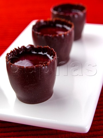 Chocolate blueberry canaps