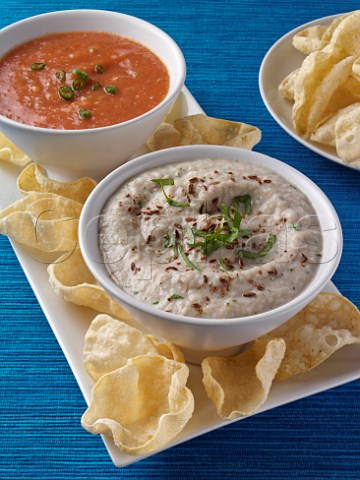 Tomato chutney and aubergine raita with mini poppadoms