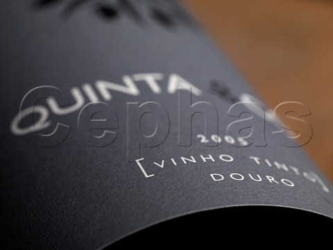 Label on bottle of 2005 Quinta do Ca Douro table wine Portugal