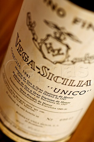 Bottle of Vega Sicilia Unico 1941 Valbuena de Duero Castilla y Len Spain Ribera del Duero