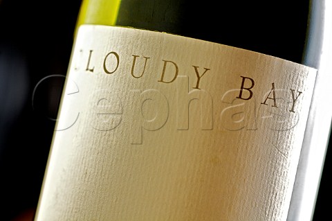 Detail of a bottle of Cloudy Bay Sauvignon Blanc 2007 Marlborough New Zealand