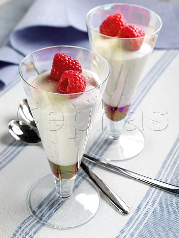 Glasses of white chocolate mousse