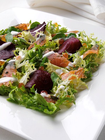 Gravadlax salad