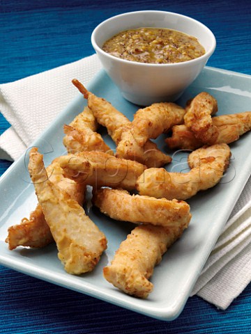 Chicken tenders and dipping sauce