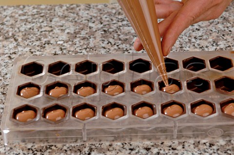 Step by step 9 of 12 Making Belgian Chocolates