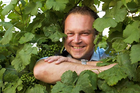 Fritz Wieninger winemaker at Stammersdorf Vienna  Austria