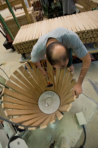 Essencia barrique being assembled in the cooperage of Demptos from their socalled Intelligent range of barrels  Bordeaux Gironde France