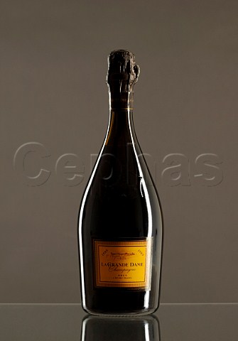 Bottle of 1989 La Grande Dame Champagne from Veuve Clicquot Ponsardin