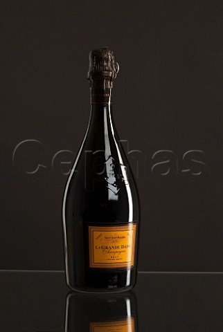 Bottle of 1989 La Grande Dame Champagne from Veuve Clicquot Ponsardin Reims France