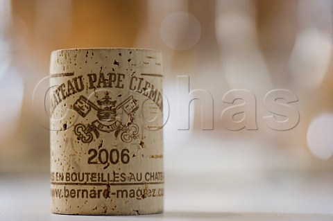 Chteau PapeClment cork production at the DucasseBuzet factory   Cestas Bordeaux France