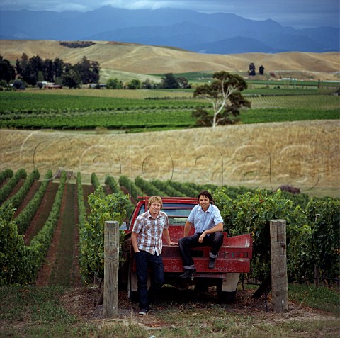 Ben and Luke Cowley in vineyard of Auntsfield Estate Blenheim   Marlborough New Zealand